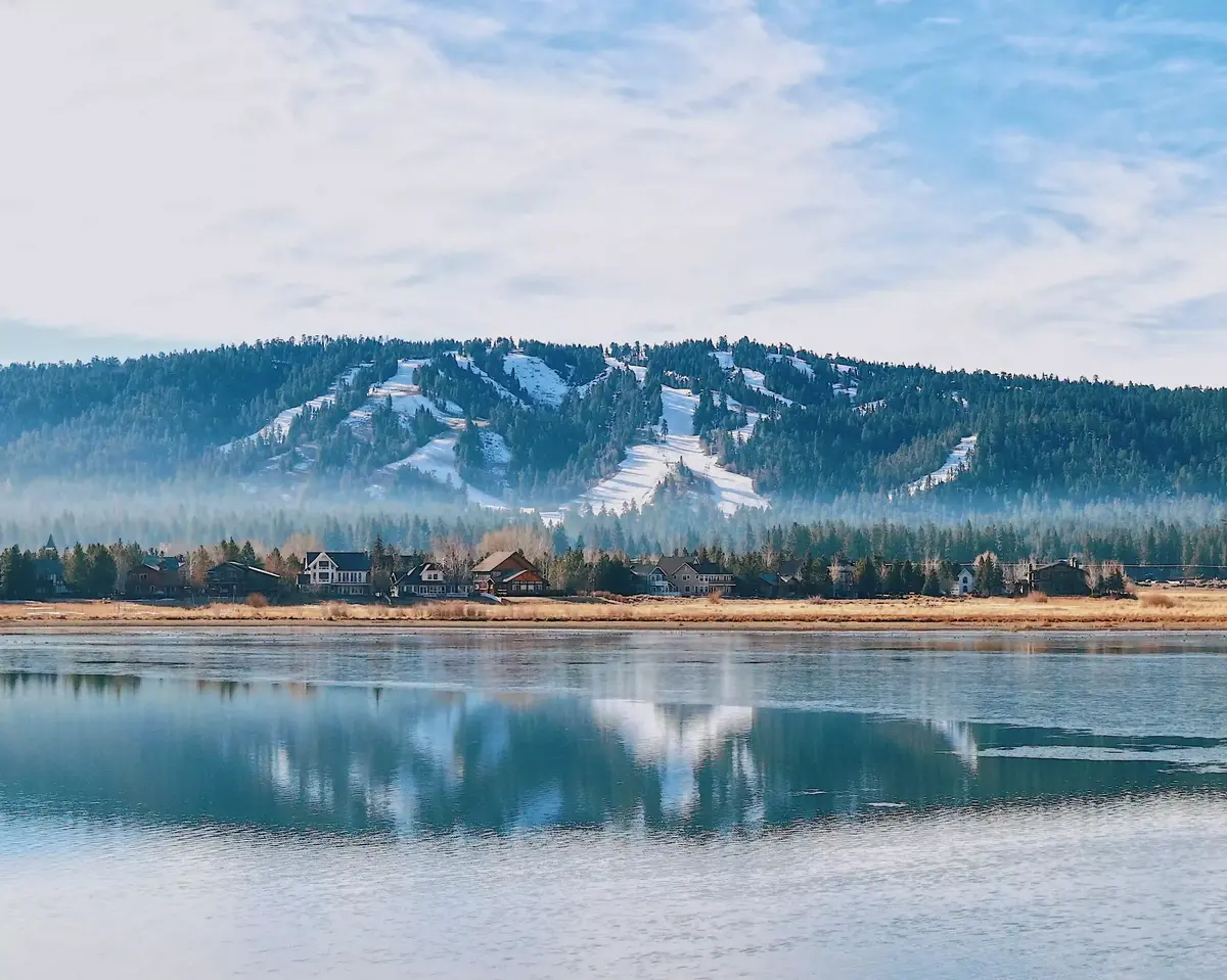 Winter view of ski resorts next to Big Bear Lake, California.